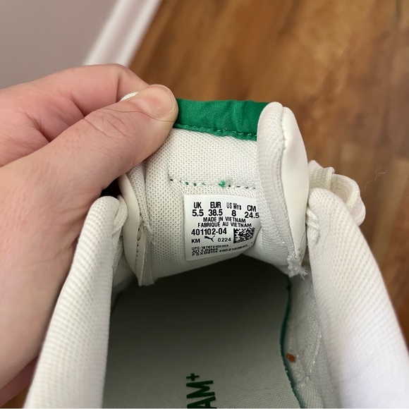 White Puma Sneakers - Picture 4 of 4